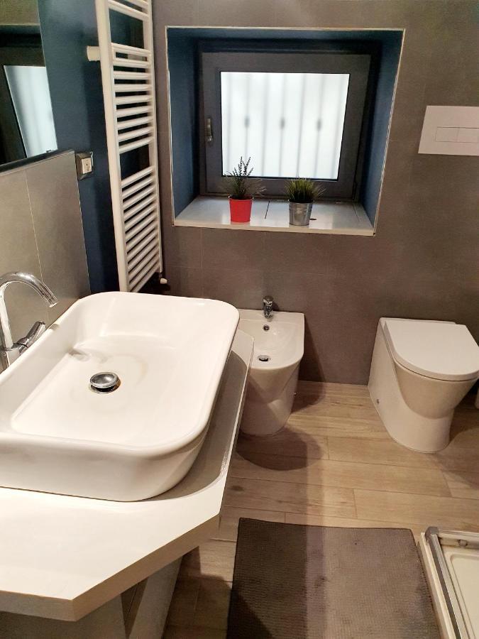 Vhome Exclusive Living Room Катания Екстериор снимка